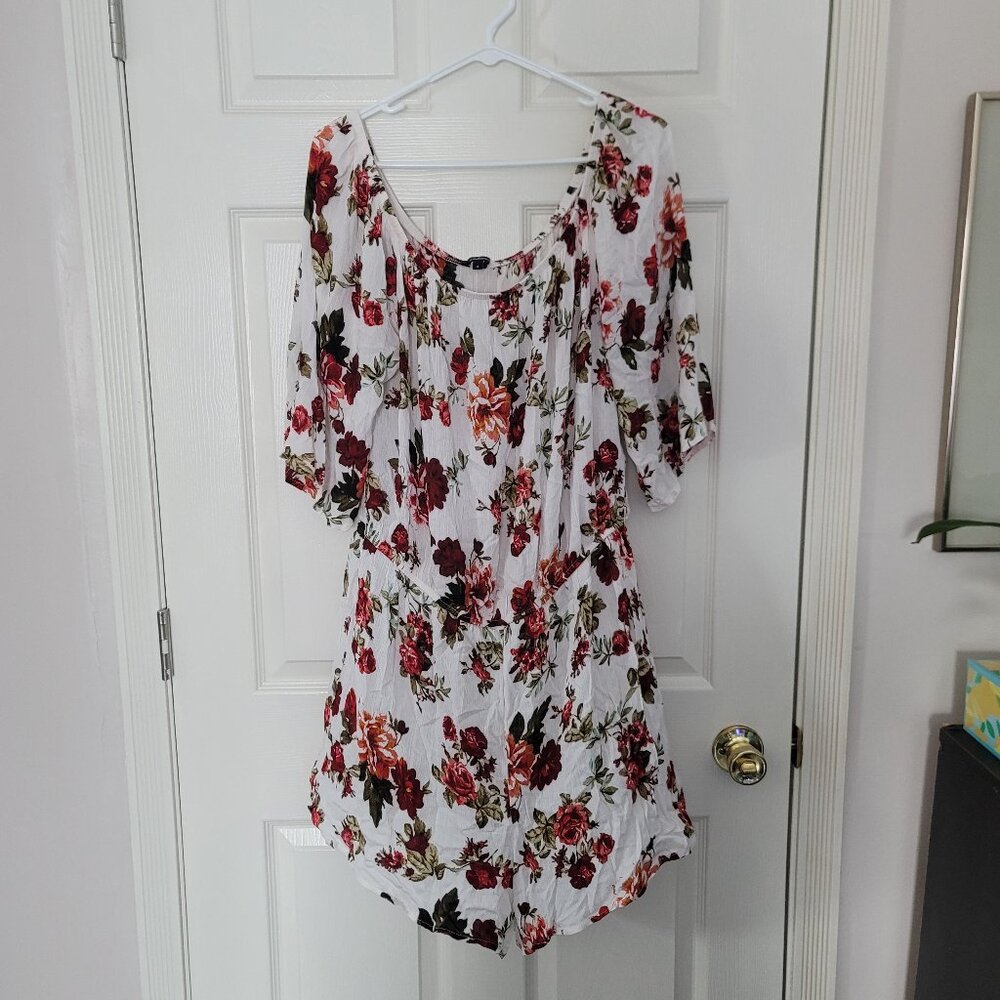 Womens white and red rose floral short sleeve Ambiance romper